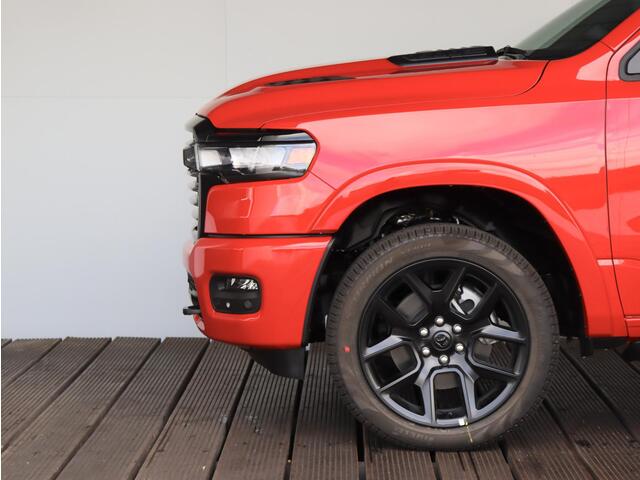 Dodge 1500 Ram 3.0 L6 4x4 Crew Cab Laramie | 2025 Model | Luchtvering | nieuwe schermen |