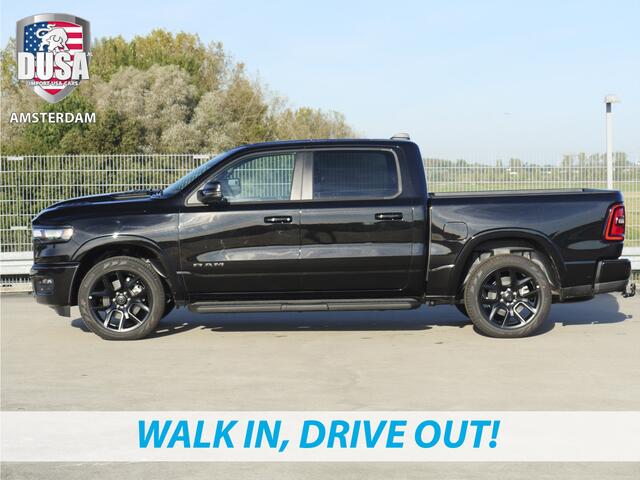 Dodge 1500 RAM Laramie | Night Edition | Crew Cab | 4X4 | 2025 Panorama | 14,4-inch Touchscreen | Passenger Display Meerprijs extra opties / Accessoires - Deksel, Backflip, Fenders, wraps, Stripings etc