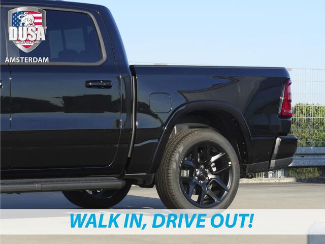 Dodge 1500 RAM Laramie | Night Edition | Crew Cab | 4X4 | 2025 Panorama | 14,4-inch Touchscreen | Passenger Display Meerprijs extra opties / Accessoires - Deksel, Backflip, Fenders, wraps, Stripings etc