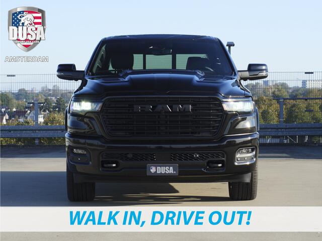 Dodge 1500 RAM Laramie | Night Edition | Crew Cab | 4X4 | 2025 Panorama | 14,4-inch Touchscreen | Passenger Display Meerprijs extra opties / Accessoires - Deksel, Backflip, Fenders, wraps, Stripings etc
