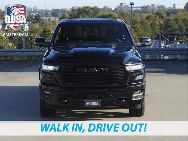 Dodge 1500 RAM Laramie | Night Edition | Crew Cab | 4X4 | 2025 Panorama | 14,4-inch Touchscreen | Passenger Display Meerprijs extra opties / Accessoires - Deksel, Backflip, Fenders, wraps, Stripings etc