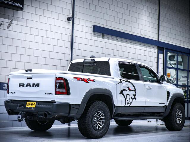 Dodge 1500 Ram TRX 6.2 V8 4x4 Crew Cab | Carbon | Panorama |