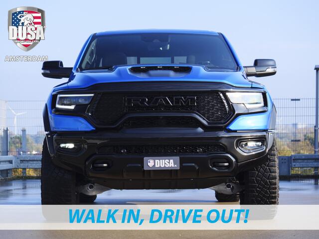 Dodge 1500 Ram TRX | 6.2 Supercharged V8 | 4x4 | Crew Cab | Beschikbaar in meerdere kleuren | 702pk | Red Accent interior Meerprijs extra opties / Accessoires zoals Deksel, Backflip, Fenders, wraps, Stripings etc