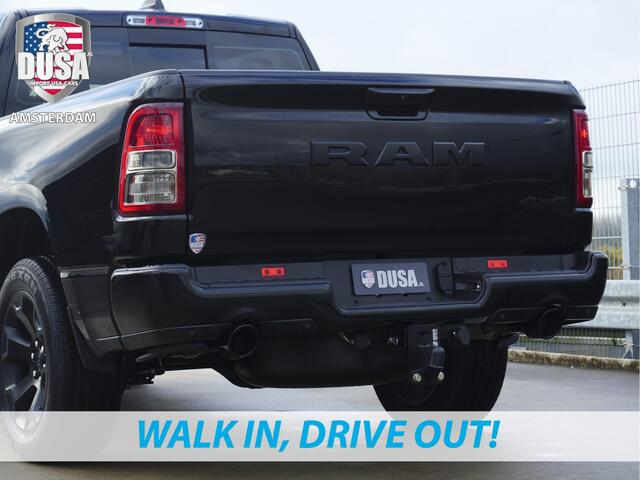 Dodge 1500 Ram | Big Horn | Night Edition | 5.7 V8 | 4x4 | Crew Cab Nieuw binnen! Meerprijs extra opties / Accessoires zoals Deksel, Backflip, Fenders, wraps, Stripings etc