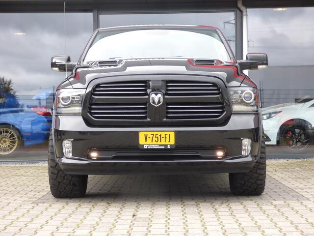 Dodge 1500 Ram 5.7 V8 4x4 Crew Cab Sport | Luchtvering | Vol & Breed |