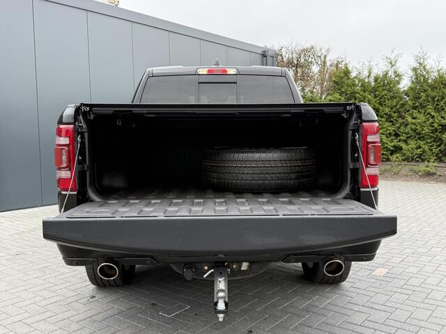 Dodge 1500 Ram 5.7 V8 HEMI 400 PK / LIMITED / 1e EIG. / LUCHTVERING / ADAPTIVE CRUISE / PANO / CAMERA / BAKFLIP