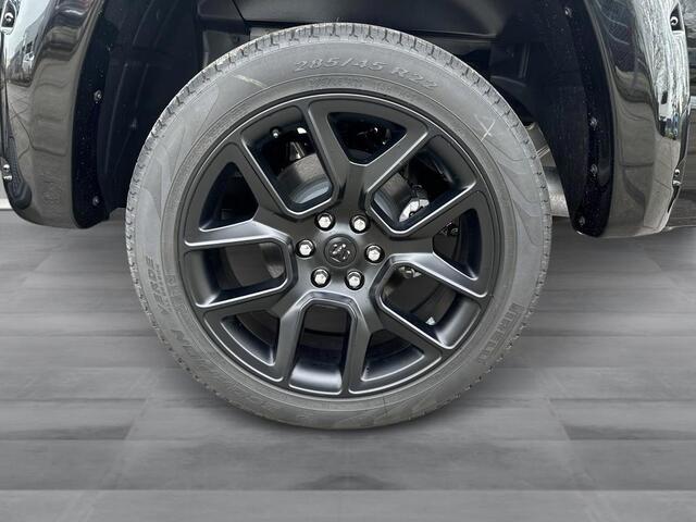 Dodge 1500 Ram 5.7 V8 4x4 Crew Cab Laramie | Model24| Panorama| Incl Huifcontainer | Wide boddy| Trekhaak 13-polig| LPG | | NIEUWE AUTO | Geheel rijklaarprijs | DIRECT RIJDEN |
