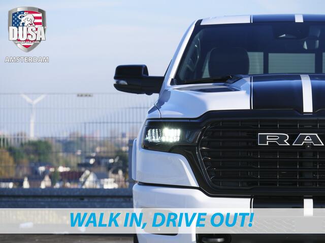 Dodge 1500 RAM Laramie | Night Edition | Crew Cab | 4X4 | 2025 Panorama | Niveau regeling | 14,4-inch Touchscreen | Passenger Display Meerprijs extra opties / Accessoires zoals Deksel, Backflip, Fenders, wraps, Stripings etc