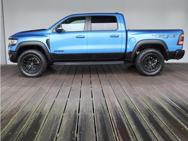 Dodge 1500 Ram 6.2 V8 4x4 Crew Cab TRX 712 pk | LPG | Pano | Groot Navi |
