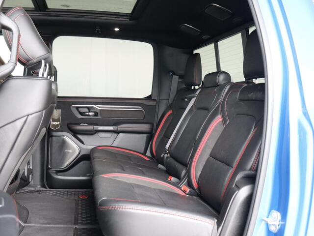 Dodge 1500 Ram 6.2 V8 4x4 Crew Cab TRX 712 pk | LPG | Pano | Groot Navi |