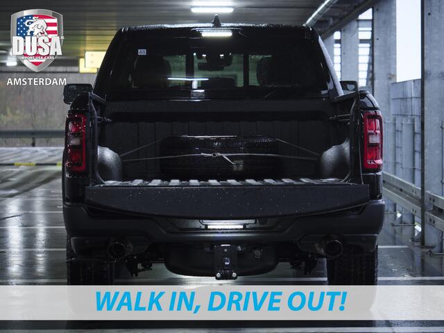 Dodge 1500 RAM | Rebel | 4x4 | Crew Cab | 3.0L Twin-turbo I6 | SST | 14,4 inch Touchscreen | 10,2 inch Passenger Screen | Harman Kardon Nieuw Binnen!