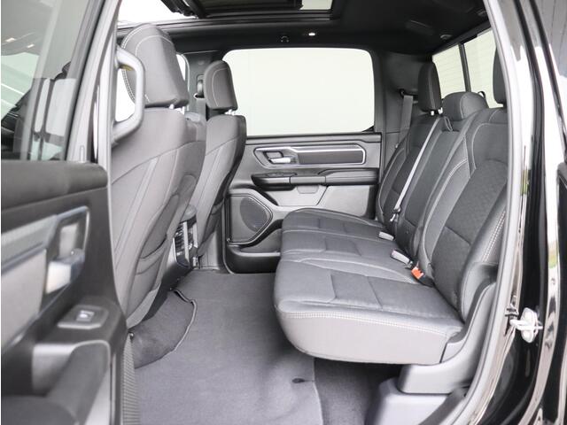 Dodge 1500 Ram 3.0 Hurricane Crew Cab Big Horn | 2025 Model | Pano-dak | LPG |