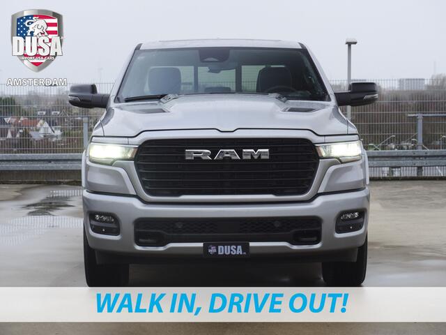 Dodge 1500 RAM | Laramie | Sport | Crew Cab | 4X4 | 2025 | Panorama | 12-inch Touchscreen | Sport Package Meerprijs extra opties / Accessoires zoals Deksel, Backflip, Fenders, wraps, Stripings etc