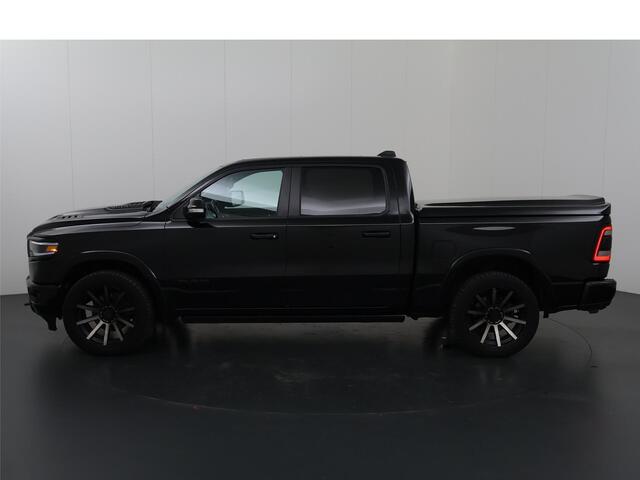 Dodge 1500 Ram | Limited | 4X4 | 5.7 V8 | LPG | Crew Cab | Harman / Kardon | Night Edition | Luchtvering | Navigatie | 5-zits | Limited | Sidesteps | Trekhaak