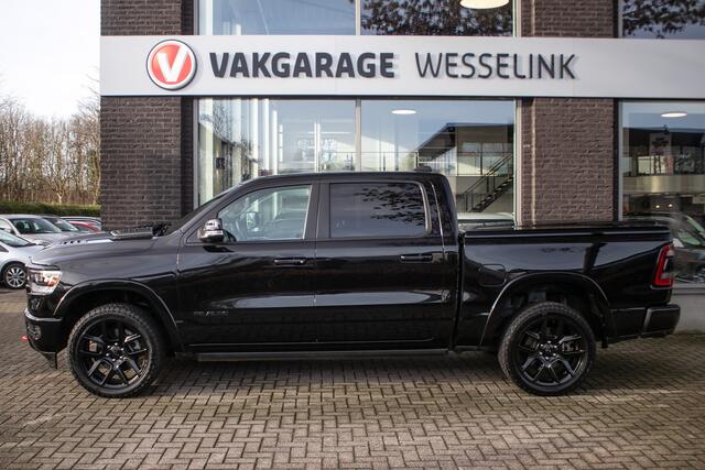 Dodge 1500 Ram 5.7 V8 4x4 Crew Cab Laramie Luchtvering | Elek. treeplanken | Dealer ond.