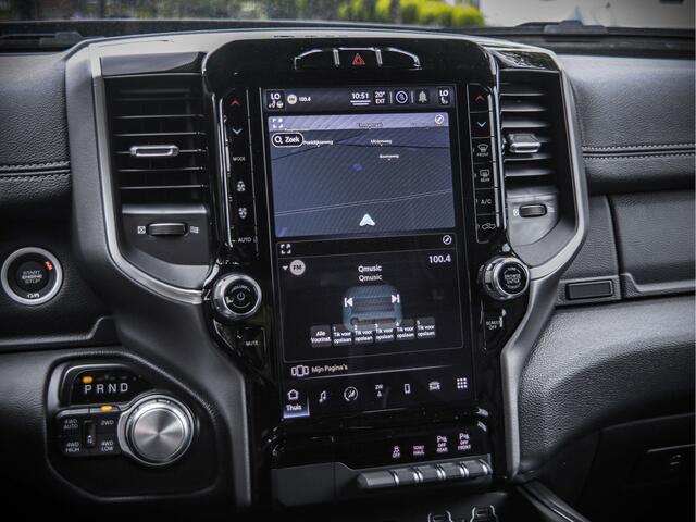 Dodge 1500 Ram Laramie Sport | Demoprijs! | Panoramadak | 5.7L Hemi V8 4x4