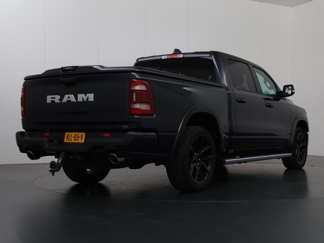 Dodge 1500 Ram 5.7 V8 | LPG | 4x4 | Crew Cab | Laramie | BLACK | Parkeercamera | Trekhaak | Sidesteps | Prins LPG | LED | Steelgrey