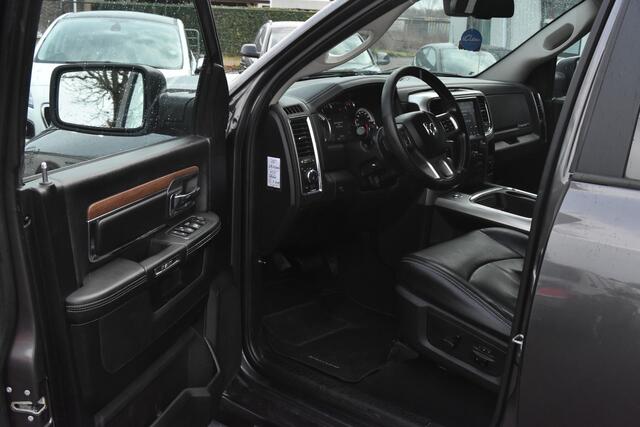 Dodge 1500 Ram Hemi 5,7 V8 Crew Cab.