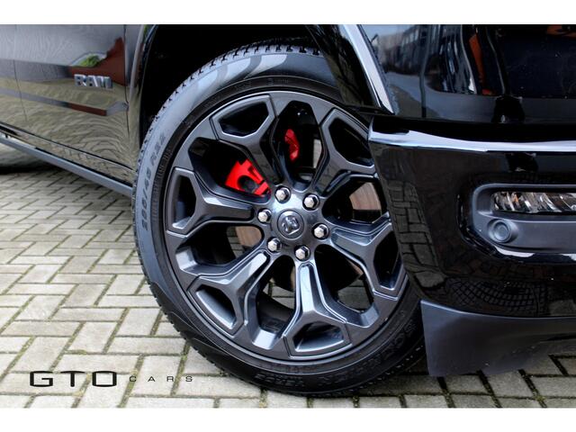 Dodge 1500 Ram 5.7 V8 4x4 Crew Cab Limited Night Luchtvering / LPG / HUD / Stoelventilatie / Backflip / PRIJS EX BTW / Vol opties!