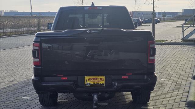 Dodge 1500 RAM LIMITED BLACK EDITION 4X4 CREW CAB 5,7 LTR V8 AUT.
