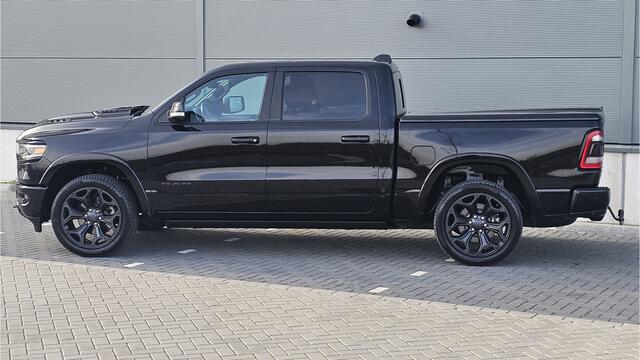 Dodge 1500 RAM LIMITED BLACK EDITION 4X4 CREW CAB 5,7 LTR V8 AUT.