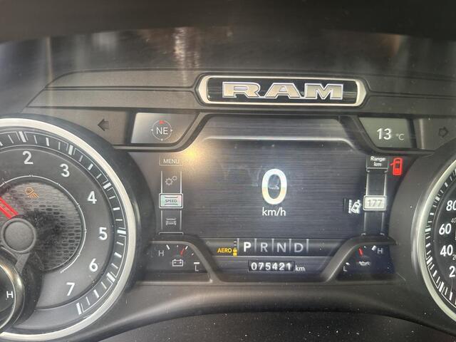 Dodge 1500 Ram 5.7 V8 4x4 Crew Cab SPORT | 360 GR camera | Luchtvering | LPG | Trekhaak 13-poliog Geheel rijklaar incl. Garantie