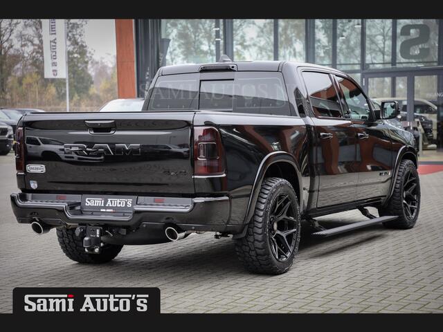 Dodge 1500 RAM LONGHORN BLACK OPS | HUD & VIRTUAL | PRIJS MET LPG + HEAD UP ADG + DEKSEL + PANORAMADAK GWJ + LUCHTVERING SER + BOM VOL | LIMITED LONGHORN® | CREW CAB | DUBBELE CABINE | 5,7L V8 HEMI 402 PK 4X4 | 5 PERSOONS | GRIJSKENTEKEN | VOORRAAD NR 2202 - 9563