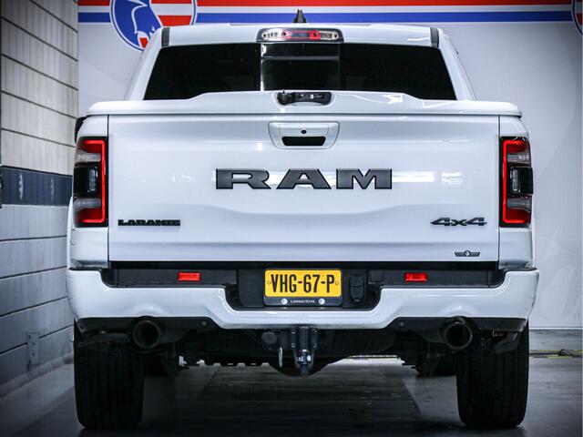 Dodge 1500 Ram Laramie Night | Full options + Luchtvering | 5.7L HEMI V8 4x4