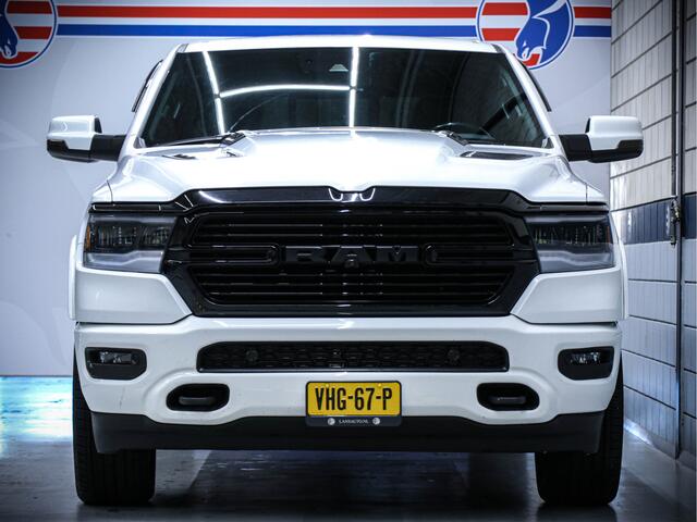 Dodge 1500 Ram Laramie Night | Full options + Luchtvering | 5.7L HEMI V8 4x4