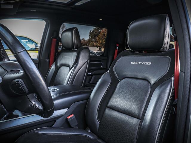 Dodge 1500 Ram Laramie Night | Full options + Luchtvering | 5.7L HEMI V8 4x4