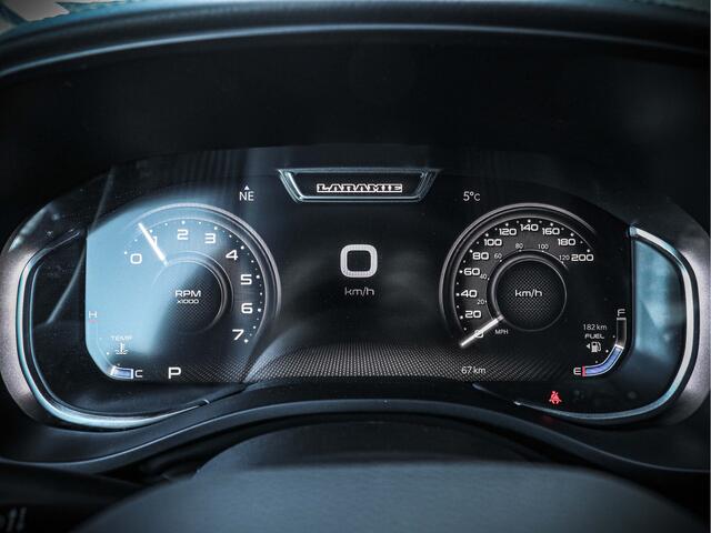 Dodge 1500 Ram Laramie Night Edition | 5.7L Hemi V8