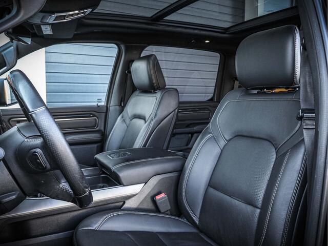 Dodge 1500 Ram Sport Ultra Night | Full Option | Nieuw geleverd | 5.7L HEMI V8 4x4 Crew Cab