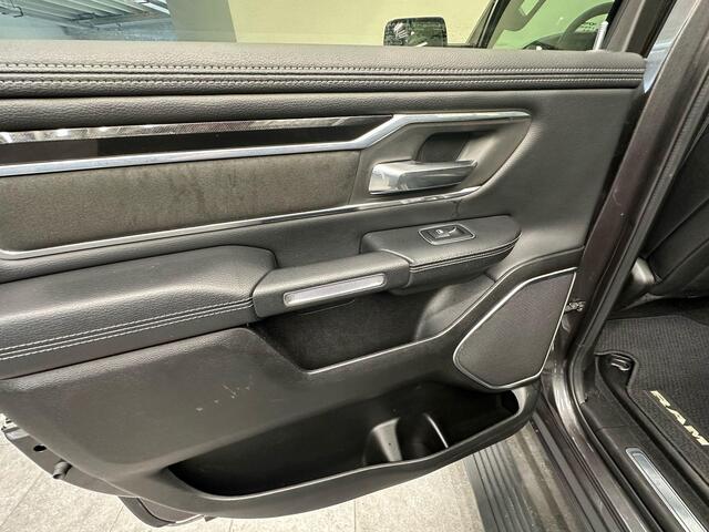 Dodge 1500 Ram 5.7 V8 4x4 Crew Cab Limited "RAM" vol opties