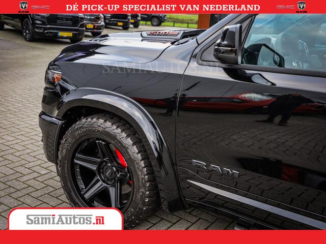 Dodge 1500 RAM Night Premium | Full Option | De Meest Luxe Pick-Up in zijn Klasse | Comfortabele Dubbele Cabine met Royale 5 Zitplaatsen | BPM vrij | Nu Leverbaar uit Voorraad | Voorraad Nr 2287 - 3384