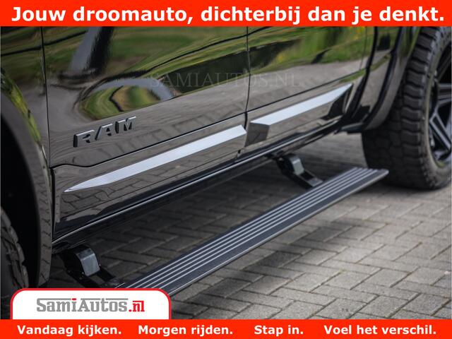 Dodge 1500 RAM Night Premium | Full Option | De Meest Luxe Pick-Up in zijn Klasse | Comfortabele Dubbele Cabine met Royale 5 Zitplaatsen | BPM vrij | Nu Leverbaar uit Voorraad | Voorraad Nr 2200 - 0886