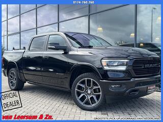 dodge-1500-ram-laramie-night--pano