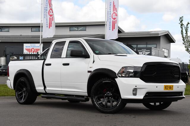 Dodge 1500 Ram 5.7 V8 4x4 Quad Cab 6'4 Camera, Cruise, 402pk, Automaat, Leder, Stoelverwarming, Trekhaak, Multimedia, Uniek!