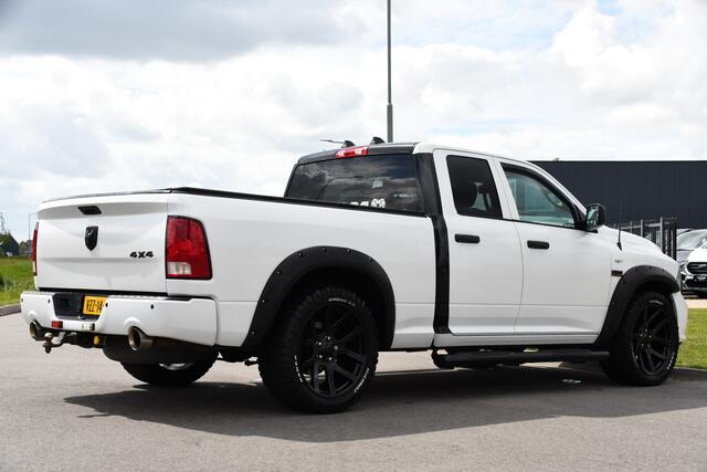 Dodge 1500 Ram 5.7 V8 4x4 Quad Cab 6'4 Camera, Cruise, 402pk, Automaat, Leder, Stoelverwarming, Trekhaak, Multimedia, Uniek!