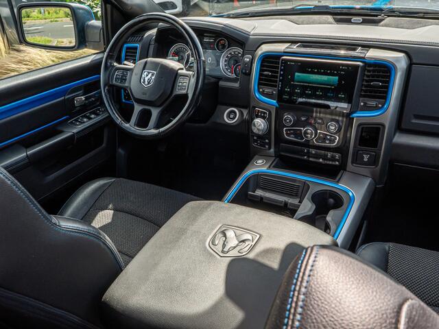 Dodge 1500 Ram 5.7 V8 4x4 Crew Cab 5'7 Sport ORG NL PANO 20 INCH ALPINE AUDIO APPLE CARPLAY LED