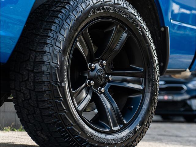 Dodge 1500 Ram 5.7 V8 4x4 Crew Cab 5'7 Sport ORG NL PANO 20 INCH ALPINE AUDIO APPLE CARPLAY LED