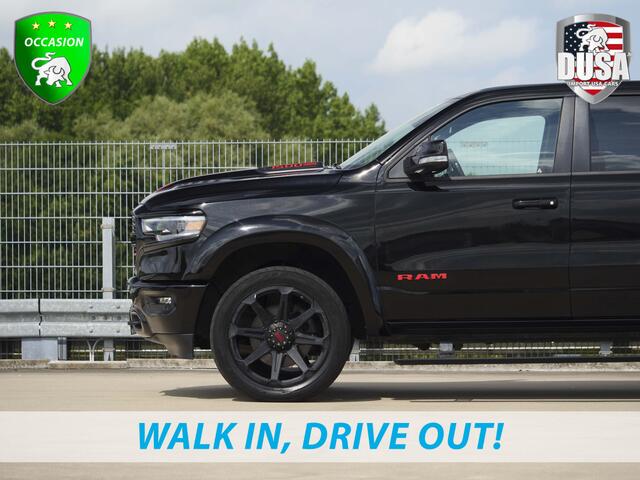 Dodge 1500 RAM LIMITED 1500 | LIMITED | 5.7L HEMI V8 | Crew Cab | 4x4 Tuff 22 inch | Fender Flares | Striping | Multi Tailgate | FULL Nieuw Binnen