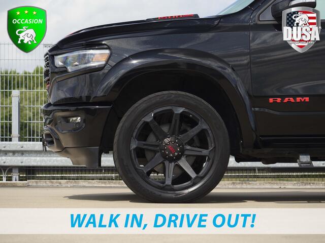 Dodge 1500 RAM LIMITED 1500 | LIMITED | 5.7L HEMI V8 | Crew Cab | 4x4 Tuff 22 inch | Fender Flares | Striping | Multi Tailgate | FULL Nieuw Binnen