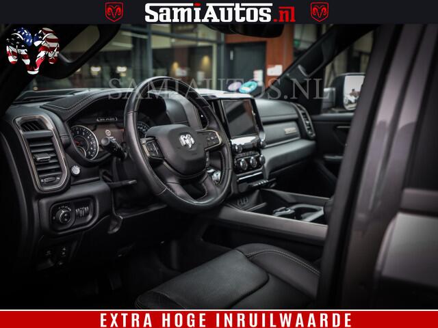 Dodge 1500 Ram SPORT BLACK EDITION | 4X4 5.7 V8 | VOL OPTIETS | 360 CAMERA | APPLE CARPLAY | 3500KG | 22INCH NIGHT | FULL LED | ADAPTIVE CRUISE | MEMORY SEATS | LEDER | DUBBELE CABINE | CREWCAB