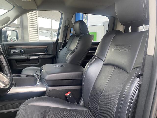 Dodge 1500 Ram 5.7 V8 4x4 Crew Cab 5'7 Laramie LUCHTVERING BENZINE 1ste EIG. NAVI BTW 20" 45DKM!