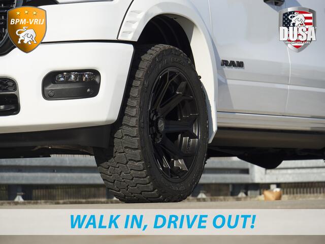 Dodge 1500 RAM | | Limited | Night | 3.0L Twin-Turbo I6 | High Output | | Passenger Display | 14,4 Touch Screen | Harman Kardon | RAMBOX Getoonde accessoires zijn verkrijgbaar tegen meerprijs