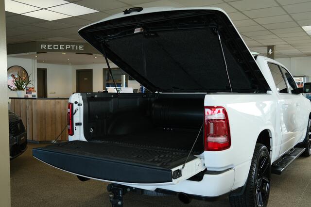 Dodge 1500 Ram 5.7 V8 4x4 Crew Cab Laramie Apple carplay, 22"inch, Groot scherm, 310L LPG!