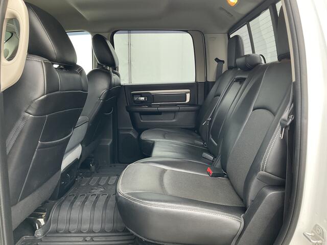 Dodge 1500 Ram 5-Pers 5.7 V8 4x4 Crew Cab Leer Bodykit Rebel Camera Trekhaak