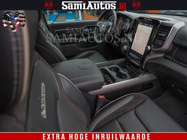 Dodge 1500 Ram Laramie Sport | V8 5,7 402 HP | Krachtige Hemi | Panorama Dak | 12' Scherm | Comfortabele Dubbele Cabine met Royale 5 Zitplaatsen | BPM vrij | Nu Leverbaar uit Voorraad | Voorraad Nr 2527-641273