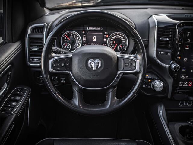 Dodge 1500 Ram 5.7 HEMI V8 | 4x4 Crew Cab Laramie Sport