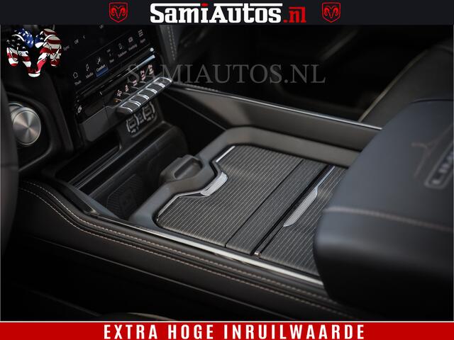 Dodge 1500 Ram Limited Night | 5.7 V8 Hemi Full Option | Comfortabele Dubbele Cabine met Royale 5 Zitplaatsen | De Meest Luxe en Volle Pick-Up in zijn Klasse | BPM vrij | Nu Leverbaar uit Voorraad | Voorraad Nr v45lpr